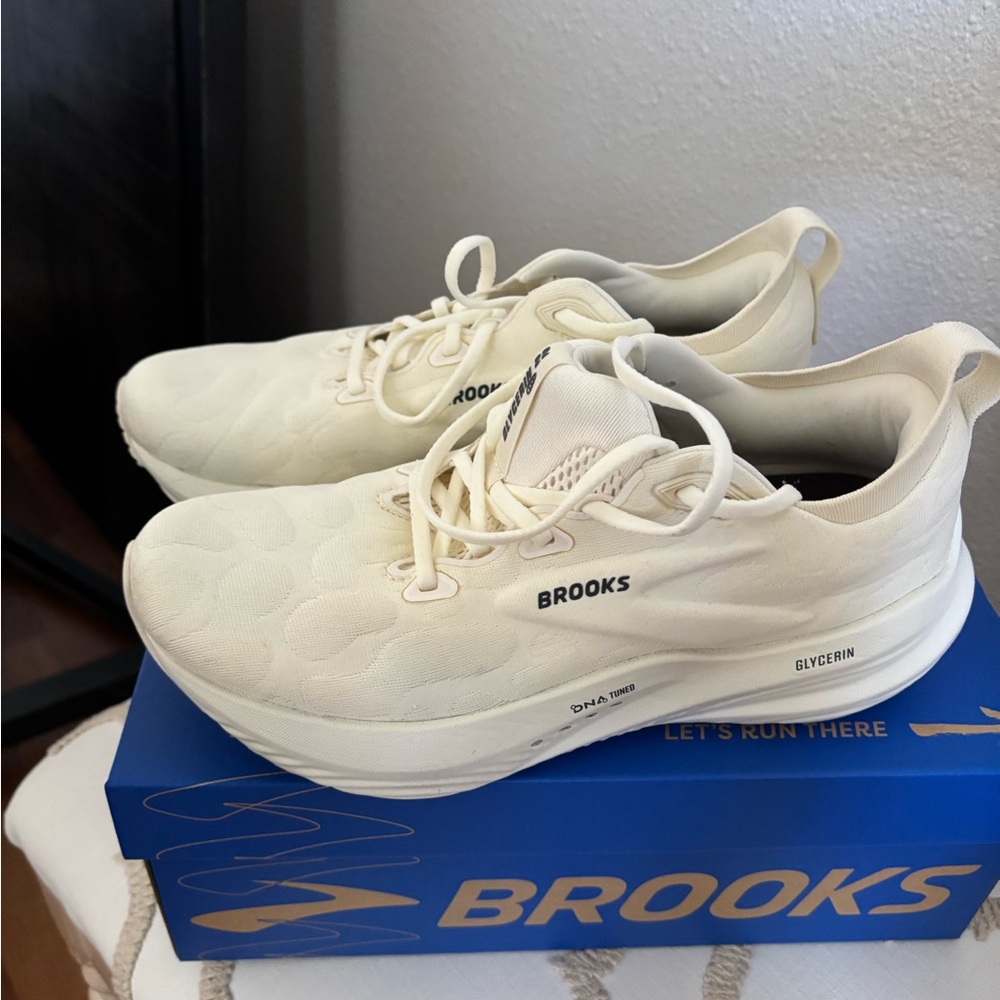 Brooks Glycerin 22